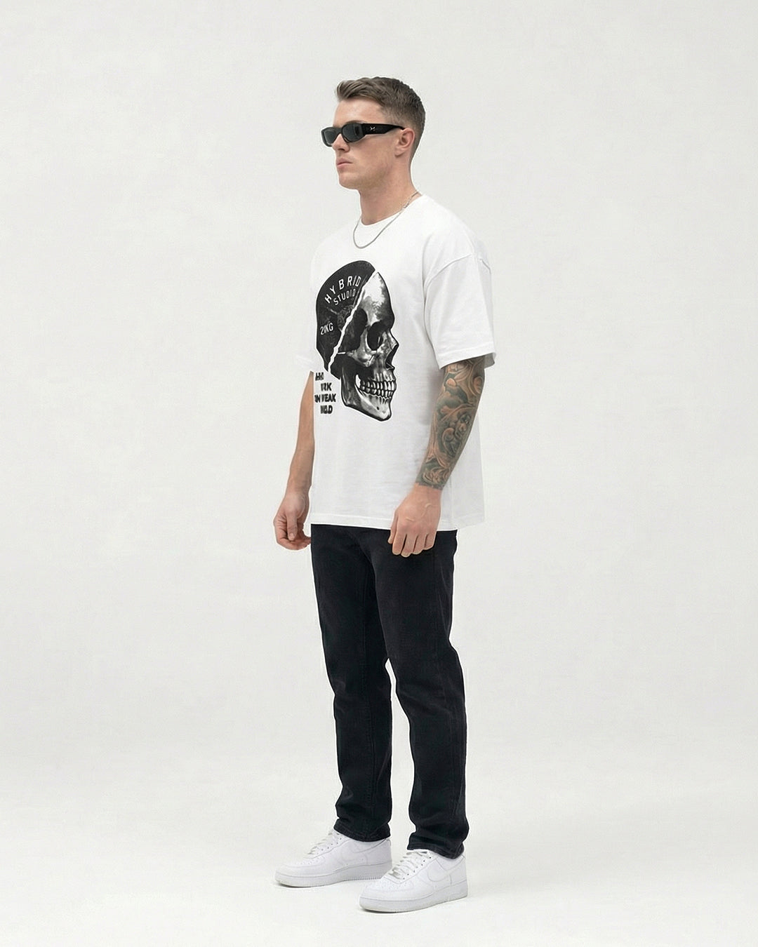 "HYBRID SKULL" WHITE OVERSIZED T-SHIRT