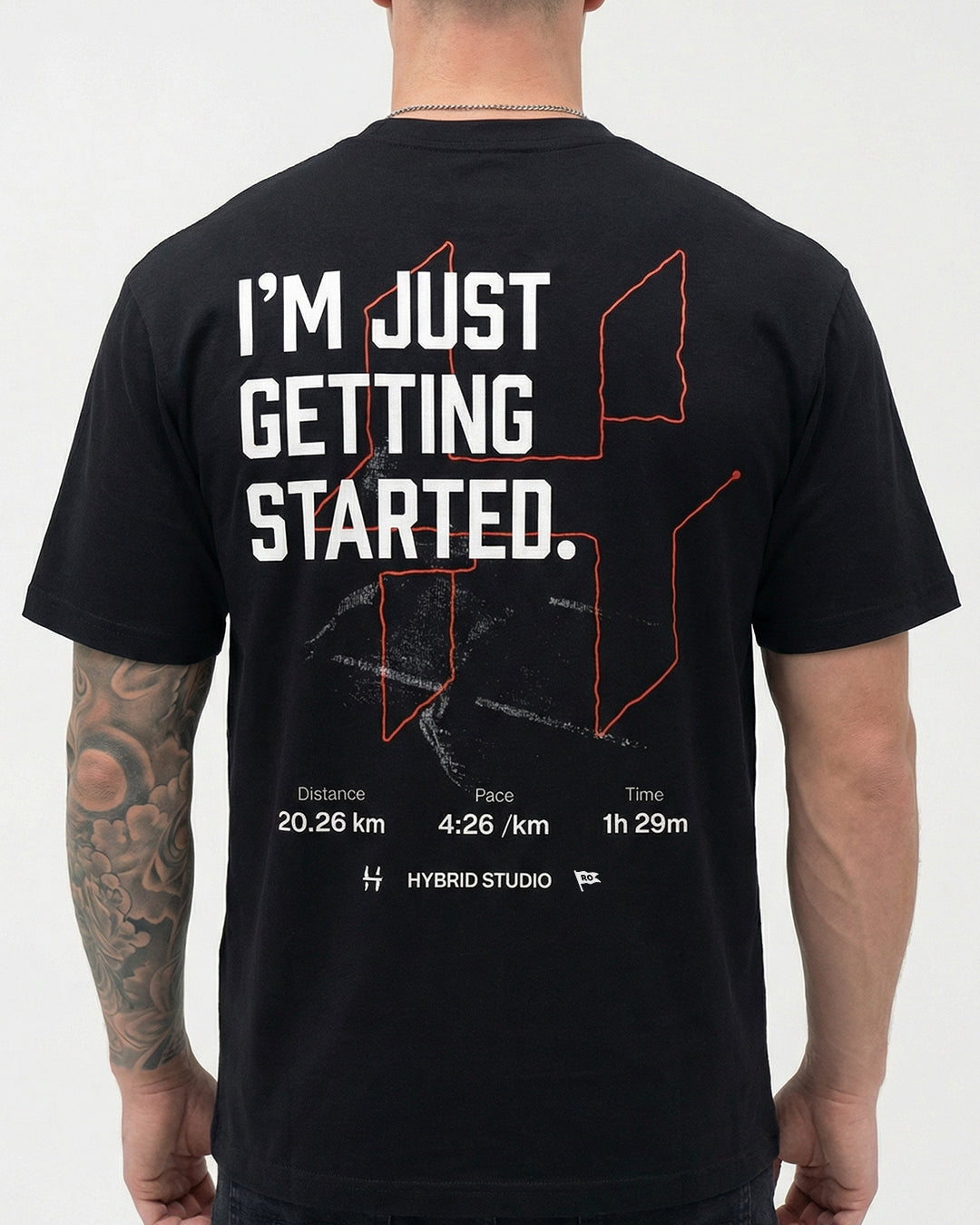 "I'M JUST GETTING STARTED" BLACK OVERSIZED T-SHIRT