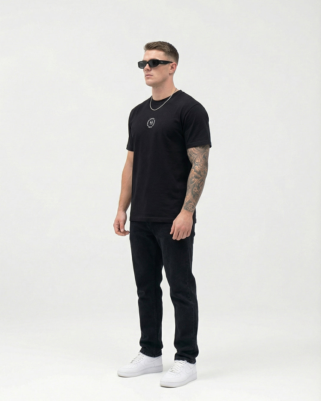 "NOBODY CARES WORK HARDER" BLACK OVERSIZED T-SHIRT